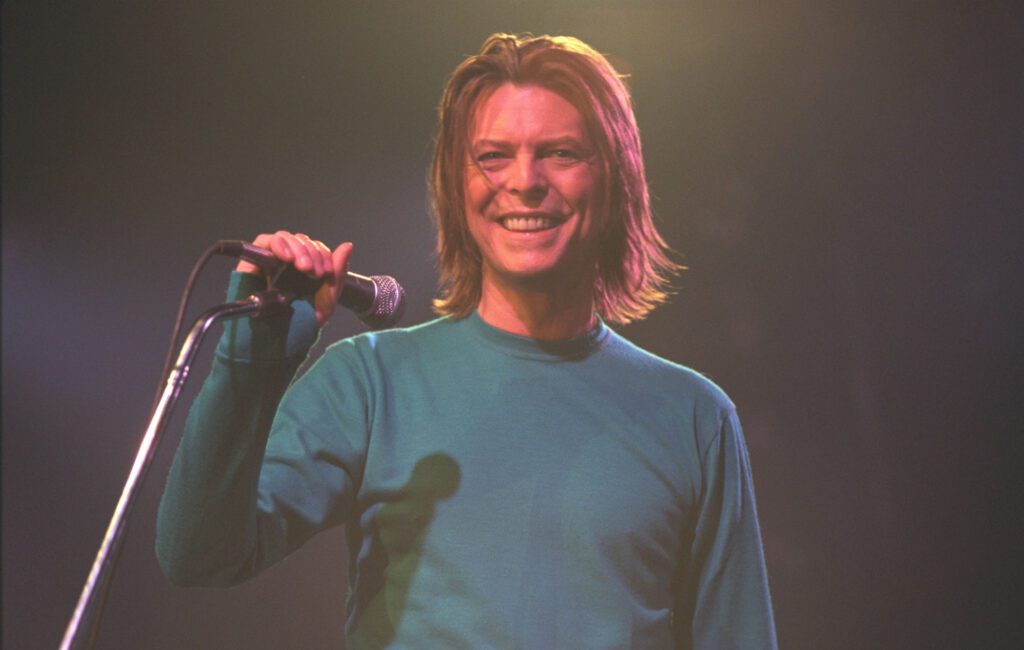 David Bowie's rarity-packed 1999 gig in Paris set for release