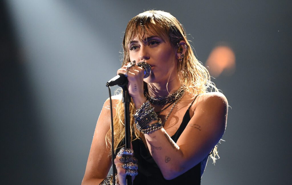 Miley Cyrus gears up to release new single, 'Midnight Sky' | NME