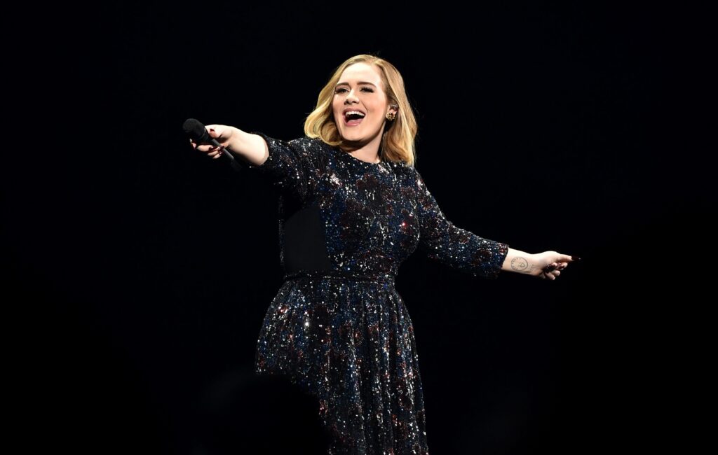 Adele praises self-help book for changing her life: "It will make your soul scream"