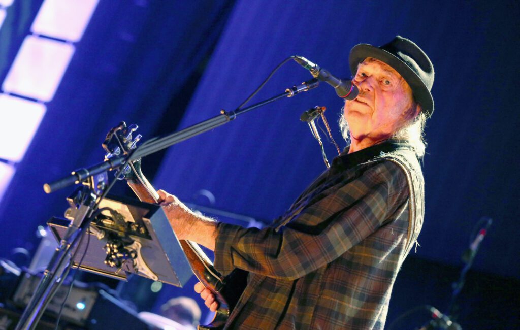 Neil Young almost made a cameo in ‘Almost Famous’
