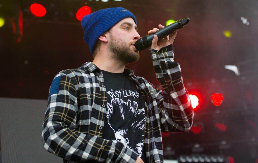 Issues sack frontman Tyler Carter following sexual assault and grooming allegations