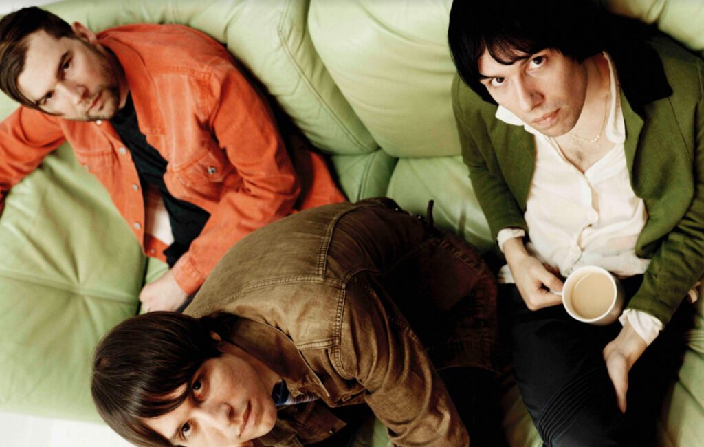 The Cribs join forces with Sonic Youth's Lee Ranaldo' on new track 'I Don’t Know Who I Am'