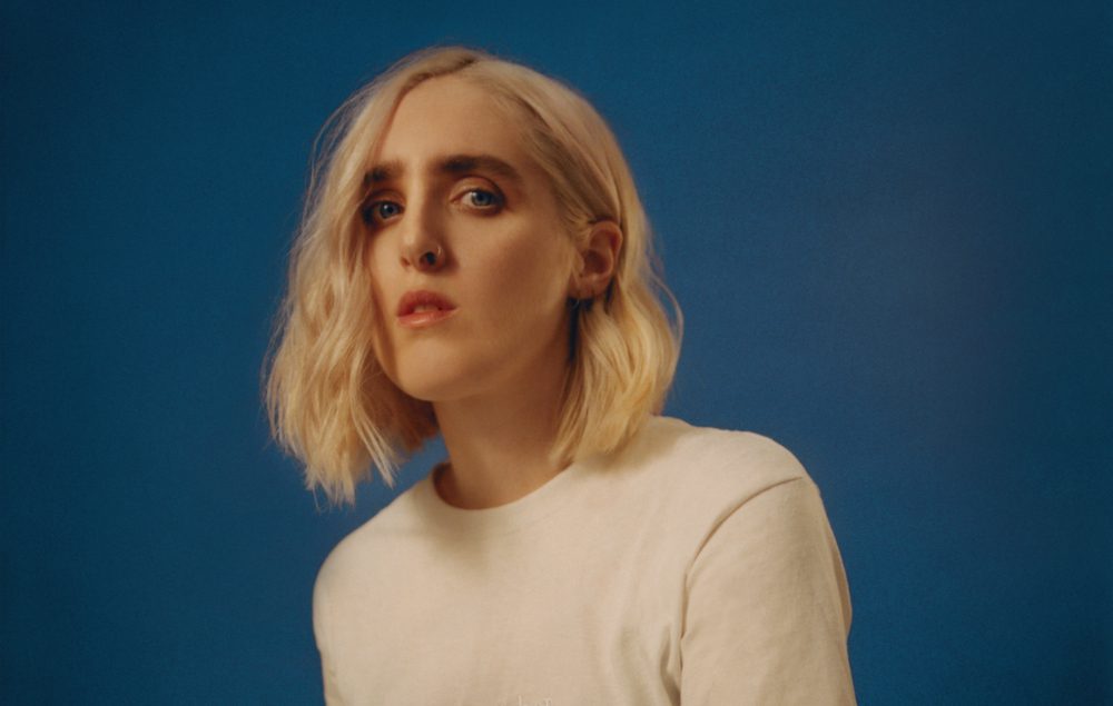 Shura on RAYE's label drama: “indie labels are as capable of sucking”