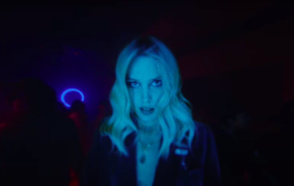 Watch Wolf Alice's atmospheric new video for 'Feeling Myself'