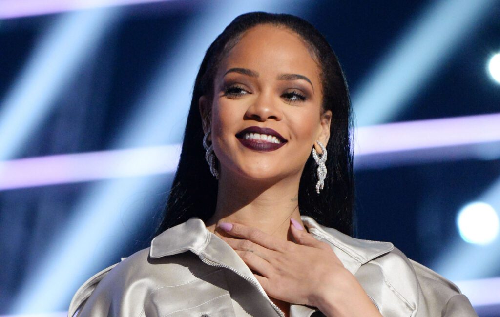 Police called to Rihanna's Los Angeles home following reports of intruder