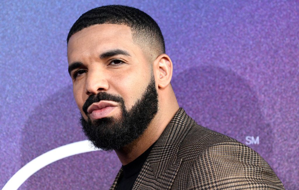 Drake reveals ‘Certified Lover Boy’ features Young Thug, Future, 21 Savage and more