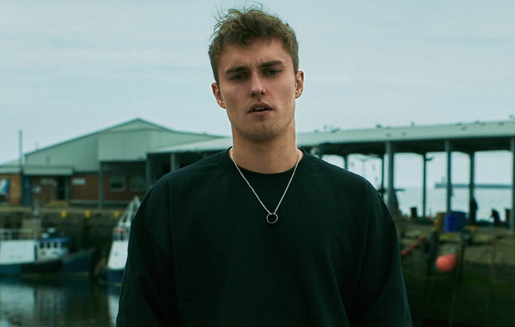 Sam Fender heading for UK Number One with 'Seventeen Going Under' outselling rest of Top Ten combined