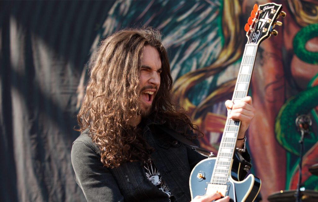 Slash, Wolfgang Van Halen guitarist Frank Sidoris involved in “traumatic” car accident
