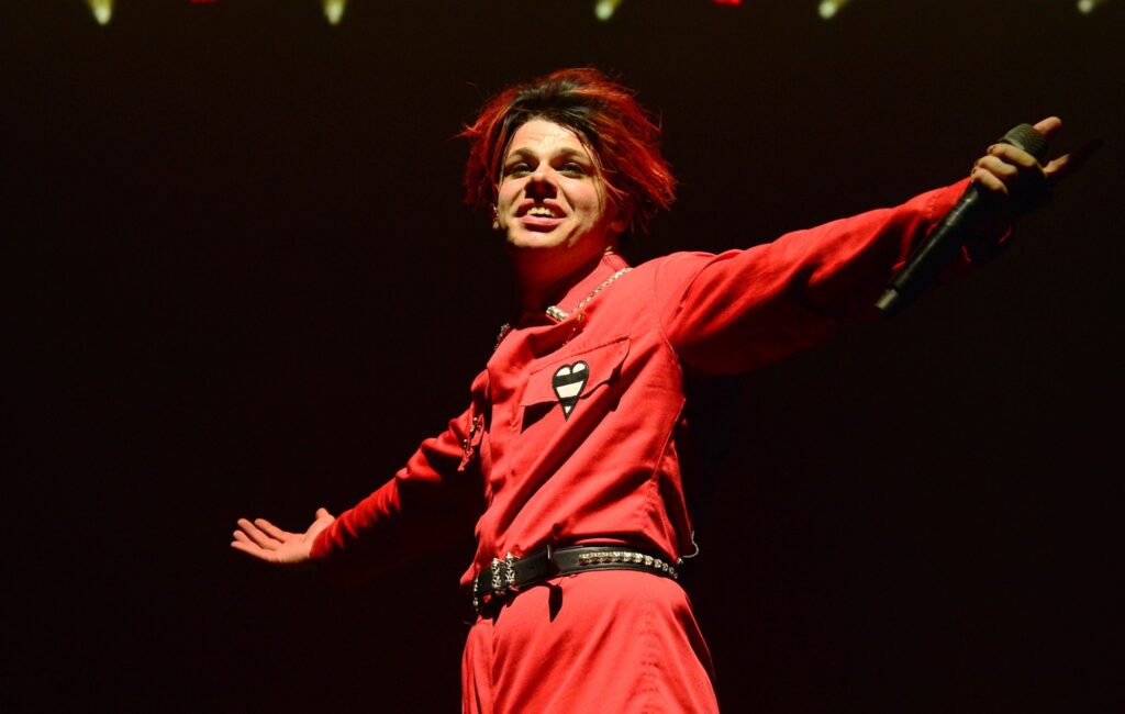 Yungblud introduces gender-neutral facilities to UK tour