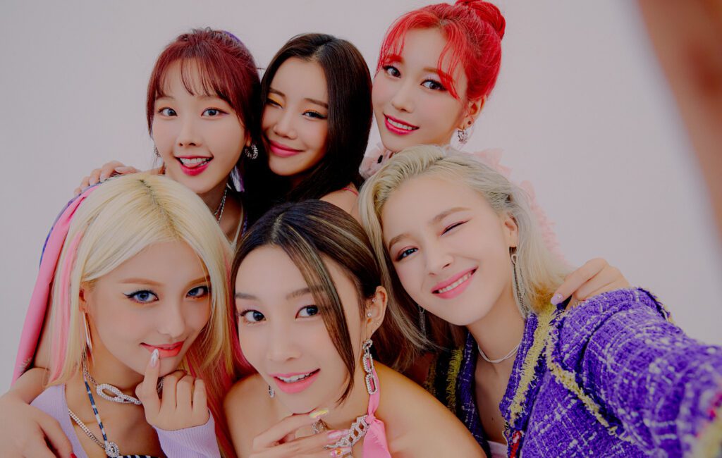 MOMOLAND to return with new music after year-long absence