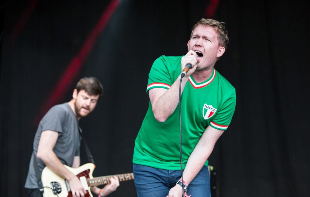 Listen to a 28-track Los Campesinos! charity covers compilation