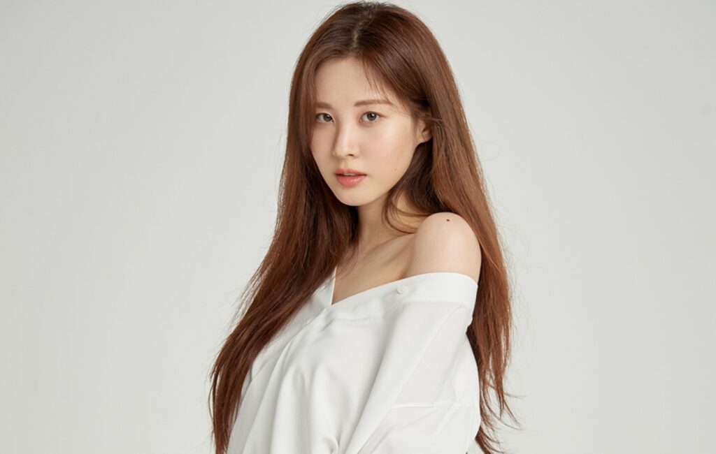 Girls’ Generation’s Seohyun says she had to “cover” her emotions as a singer