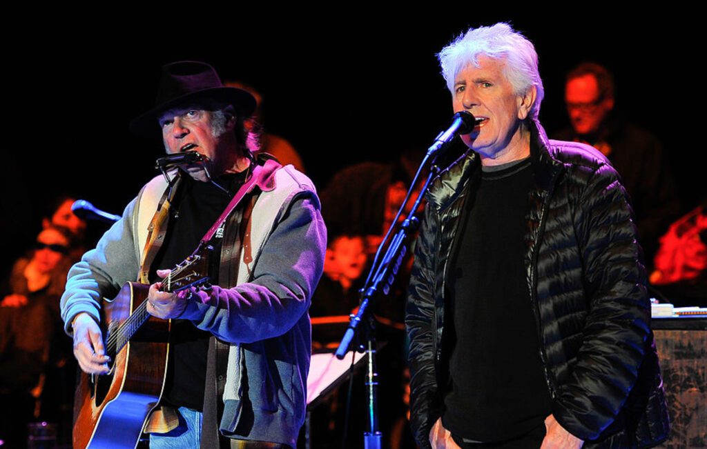 Graham Nash pulls music from Spotify: “I completely agree with my friend Neil”
