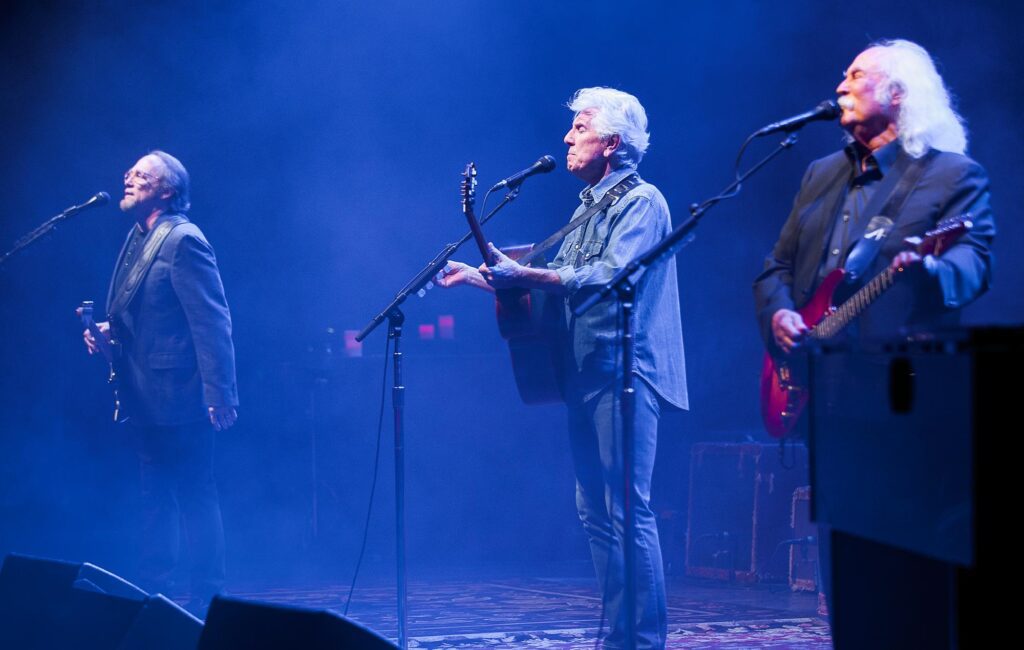 Crosby, Stills & Nash pull music from Spotify: “We support Neil”