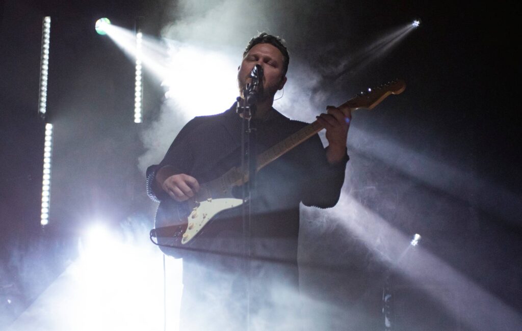 Watch Alt-J celebrate 'An Awesome Wave' 10th anniversary with 'Breezeblocks' 'Late Show' performance