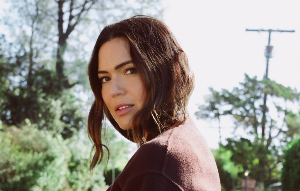 Mandy Moore announces her new album 'In Real Life' and shares title track