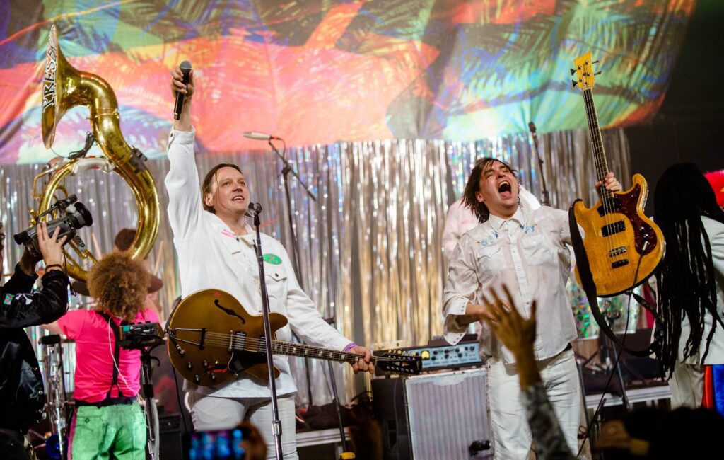 Arcade Fire to return with new single 'The Lightning I, II' this week