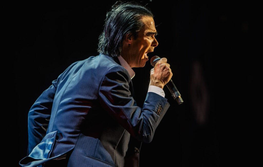 Nick Cave shares his thoughts on “the point of life”: “Kindness is the force that draws us together”