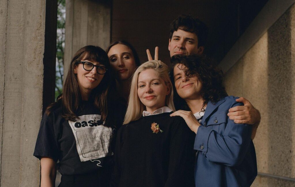 Alvvays share two new songs, 'Belinda Says' and 'Very Online Guy'