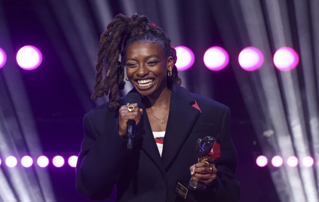 Music world reacts to Little Simz' Mercury Prize victory “Doing London