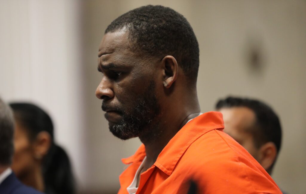 R Kelly to serve one additional year in prison