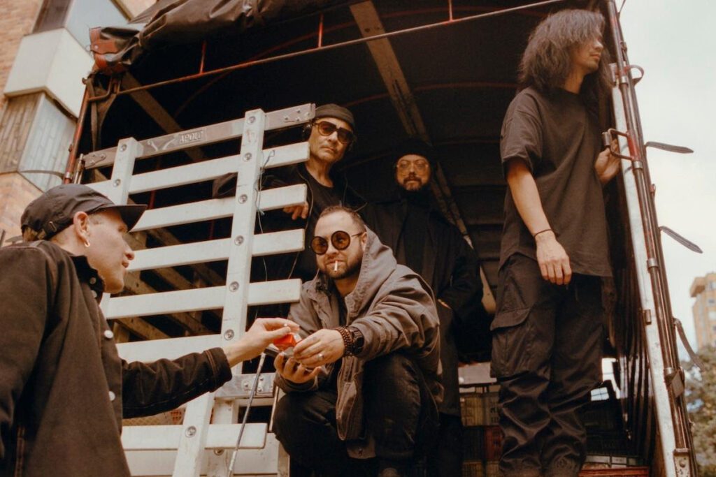 Unknown Mortal Orchestra – “Meshuggah”