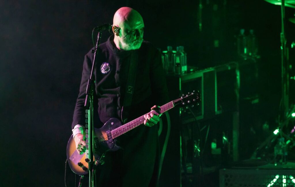 Smashing Pumpkins to recreate classic ‘Siamese Dream’ Tower Records release party 30 years on