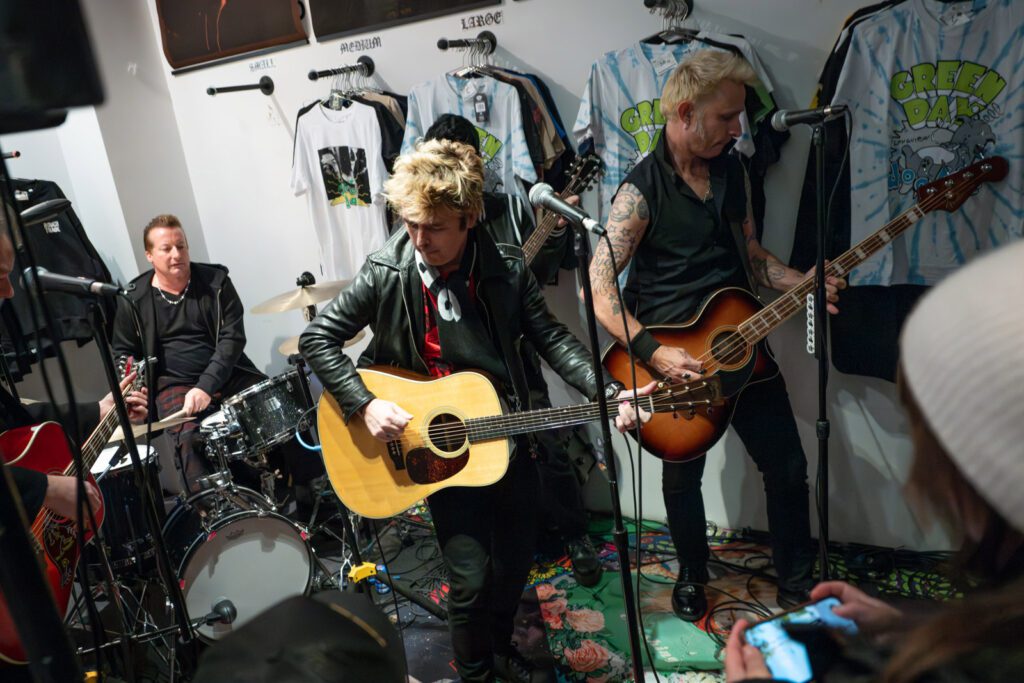 Green Day played intimate Rough Trade instore (pics, video, setlist