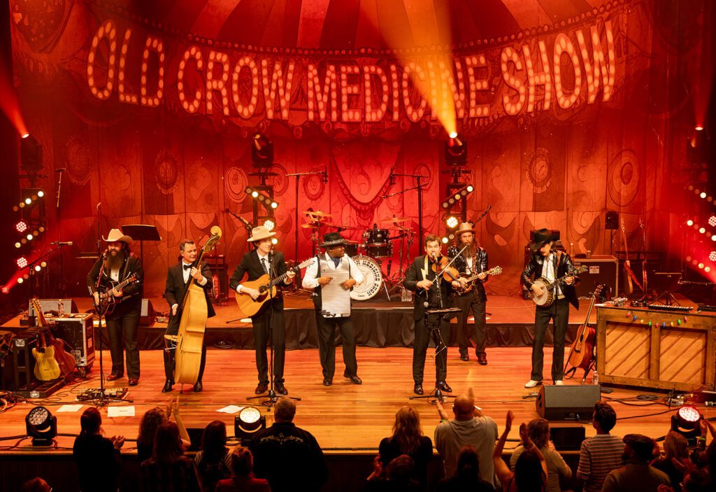 Old Crow Medicine Show announce tour w/ Molly Tuttle & Golden Highway, more