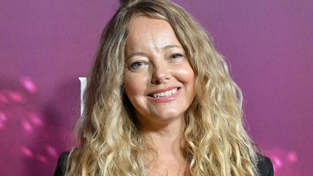 Bijou Phillips Is Urgently Seeking Kidney Donor While Hospitalized: ‘Time Is of the Essence’