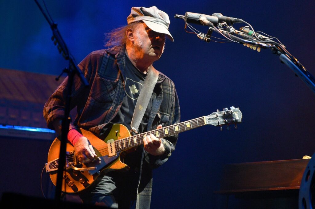 Neil Young Returns to the Stage for Surprise Benefit Performance