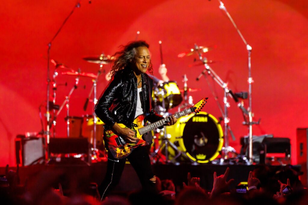 Kirk Hammett Takes a Tumble: Metallica Guitarist Falls Mid-Show