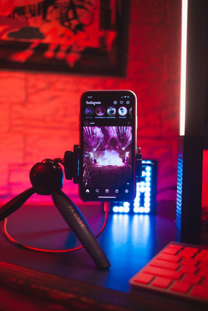 The Death of the DM: Why Pitching Loops to Big Producers is Dead